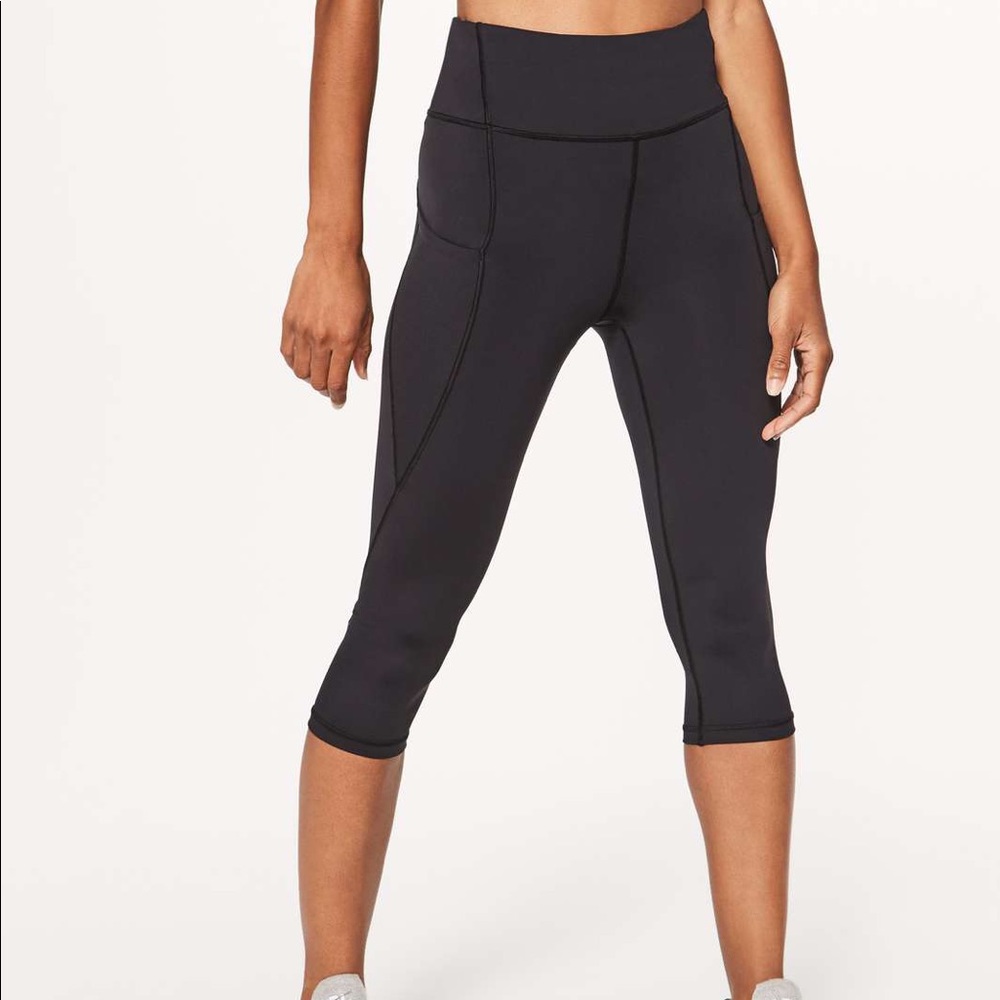 Lululemon Break Free Crop 17”